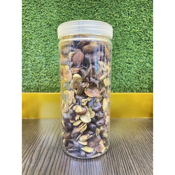 

KACANG KORO KULIT (toples tinggi)