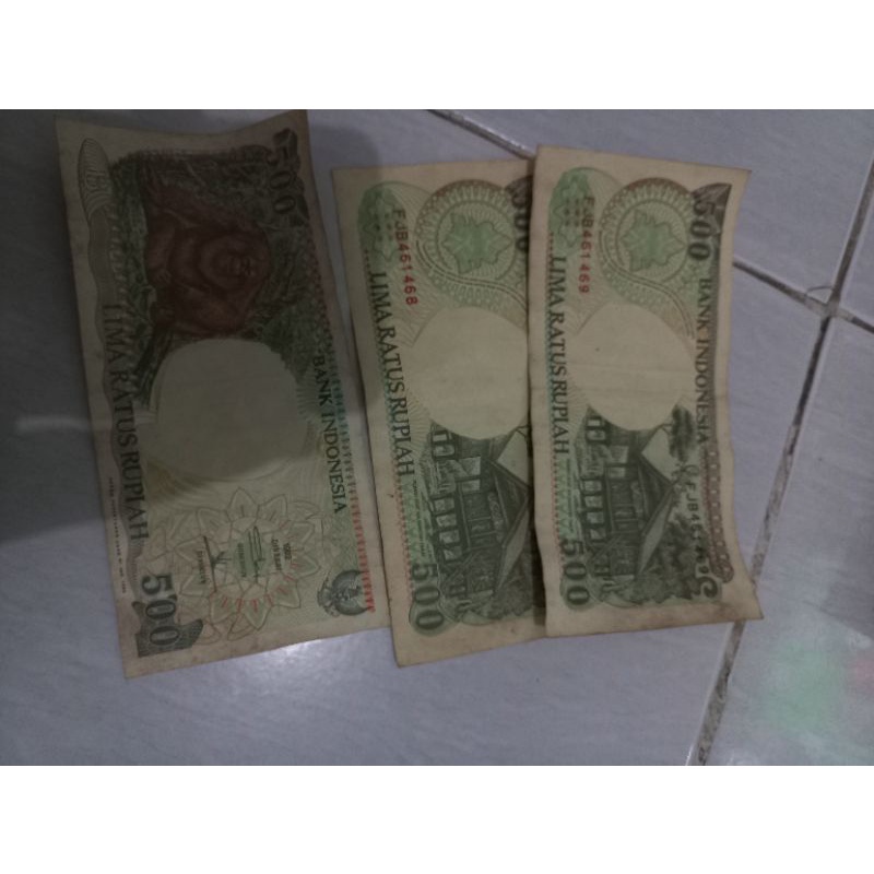 Uang Kertas Rp.500,- 1992 seri urut