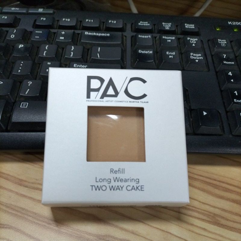 PAC Refill Two Way Cake 01 Nude