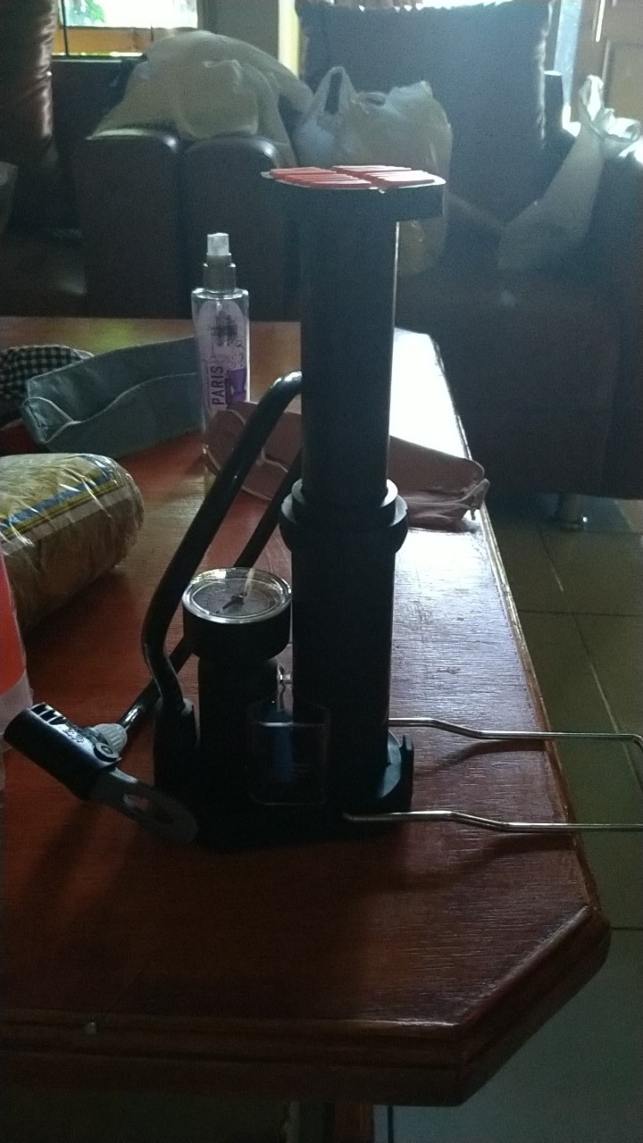 `fl00r` Pompa Sepeda Portable | Pompa Angin Injak/pompa Ban Motor Serbaguna Honor High Pressure [*]