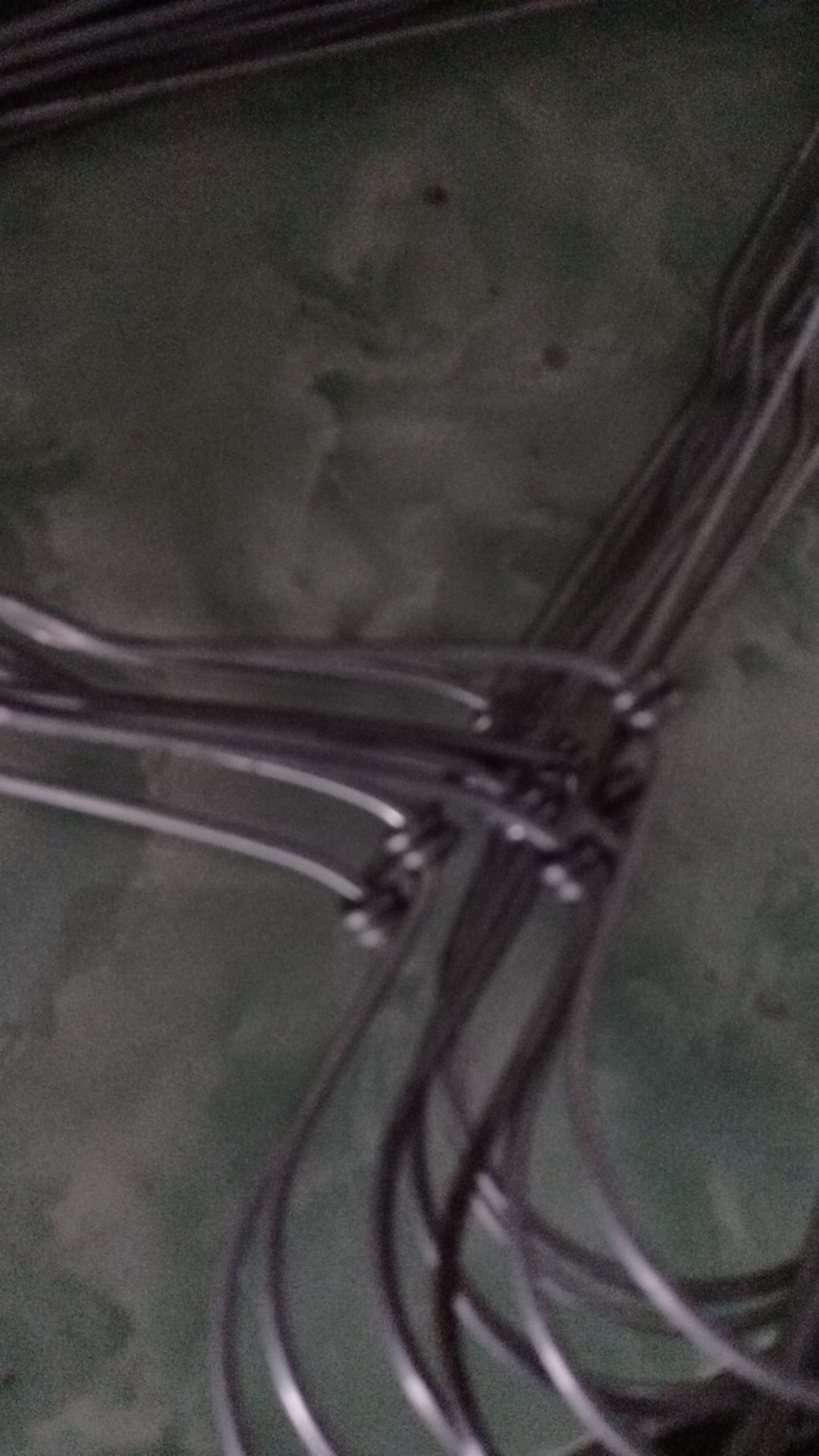 Gantungan Baju Hanger Besi Tahan Dan Kuat