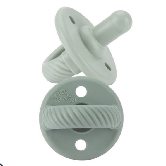 Itzy Ritzy Sweetie Soother (Package of Two) - Set of 2 Gigitan Gigi Anak Bayi Soothing Teething Toy-Agave Succulent
