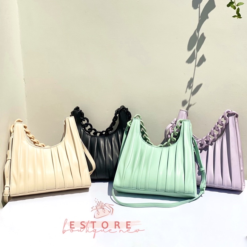 Chain Handle Pleated Bag