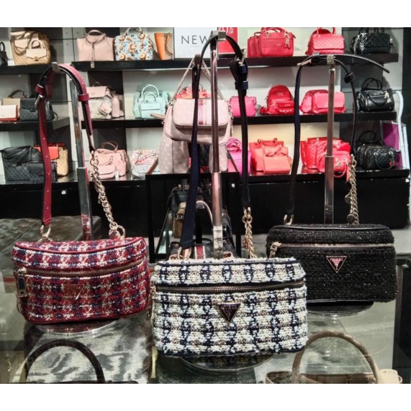 guess disc 30% original store. waist bag wanita guess