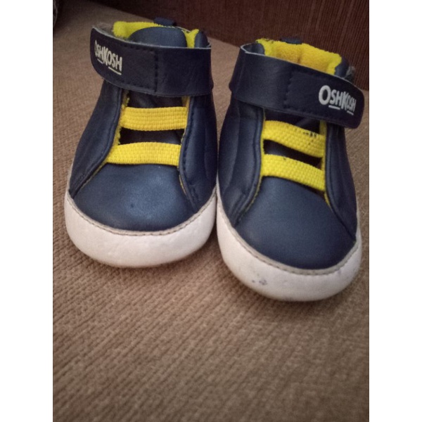 Sepatu Oshkosh Baby
