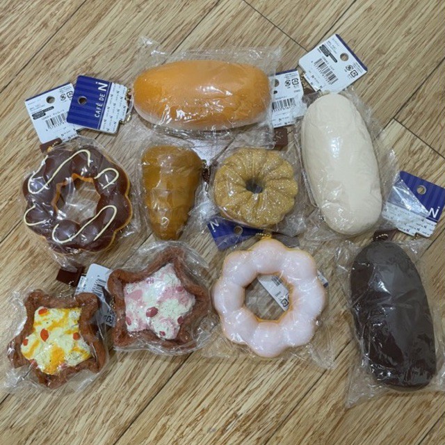 CAFE DE N SQUISHY LICENSED (brand new, perfect condi, ori)