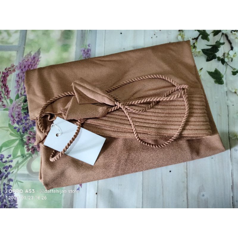 hijab jersey tali tambang/bergo jersey tali kepang/hijab jersey tali kepang/kerudung jersey tambang/hijab tali tambang polos variasi-Moca jersey stela