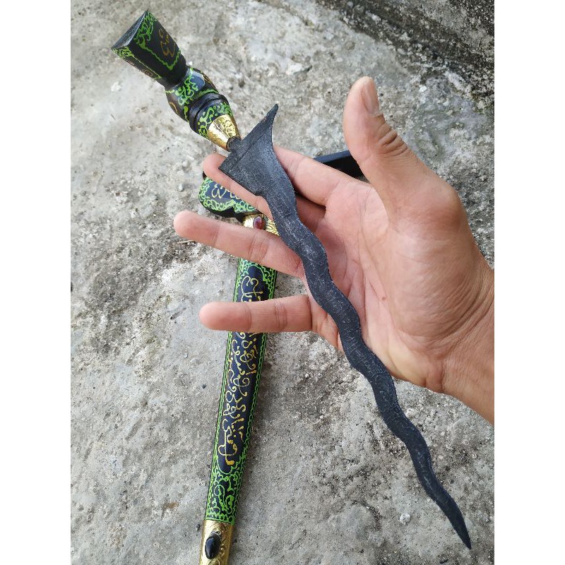 keris permata zulfikar