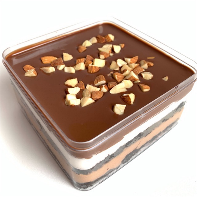 

TURKISH DESSERT BOX