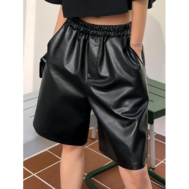 SHORTS PANTS LEATHER | CELANA KULIT PENDEK