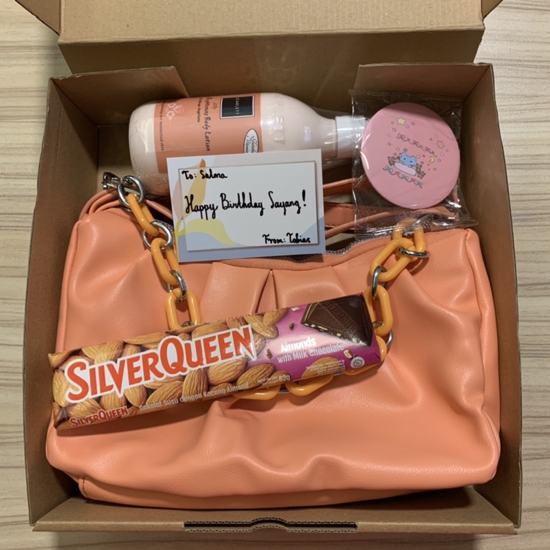 

Hadiah Valentine Cewek