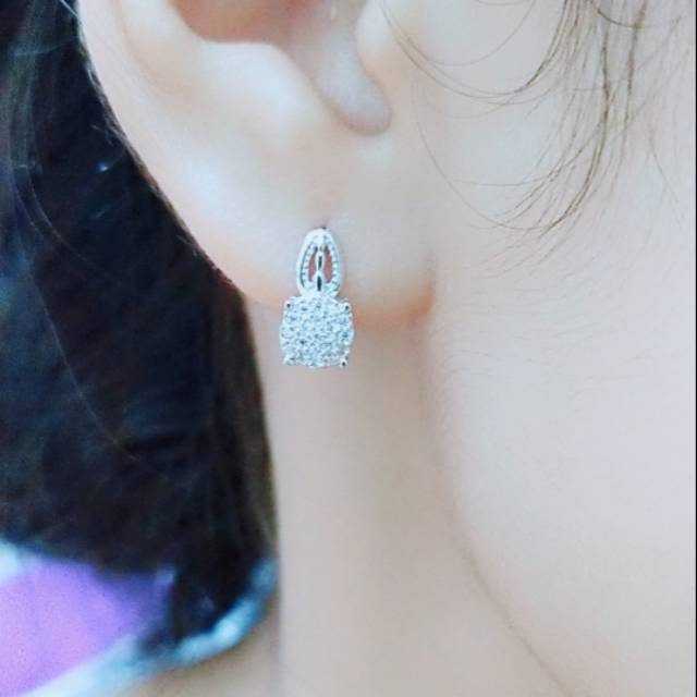 Anting jepit fashion wanita dewasa bulat mata putih perak asli 925/silver lapisan emas putih murni..