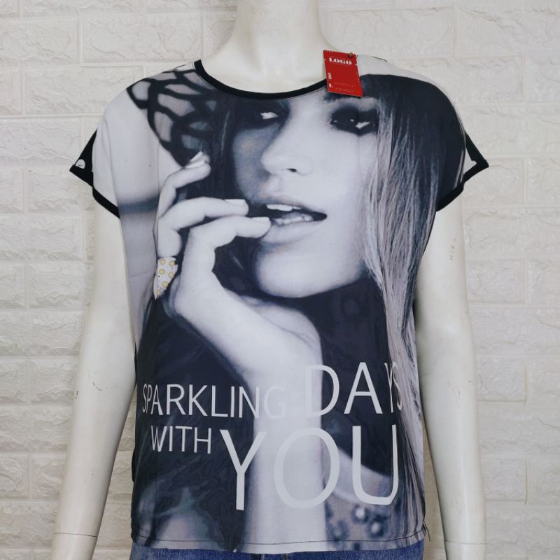 NEW T-Shirt LOGO JEANS Wanita Terbaru AP5069