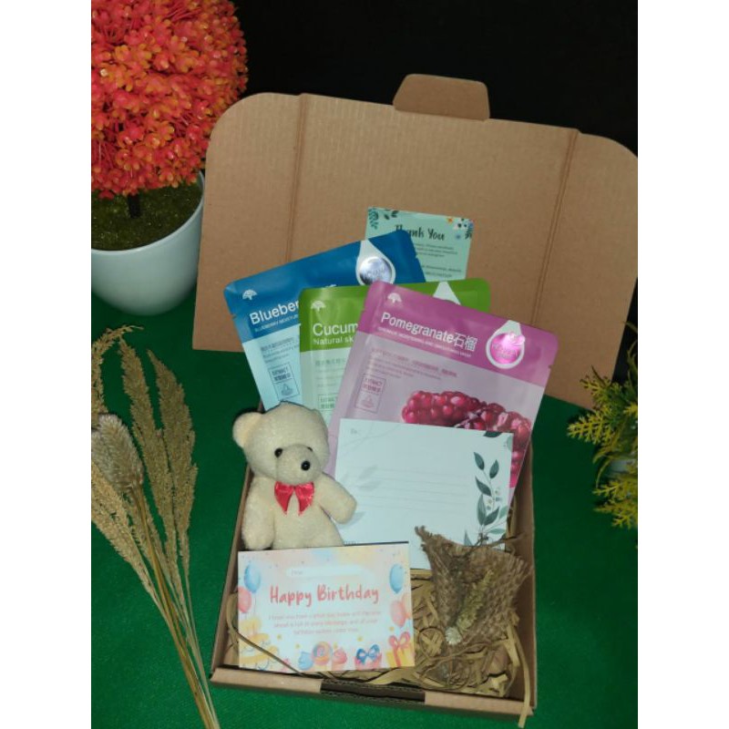 

Gift Box Rorec HCHana Sheet Mask 3 pcs/Hampers/Birthday/Farewell/Graduation