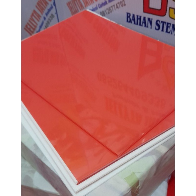 

KARET RUNAFLEX MERAH 19x26.5