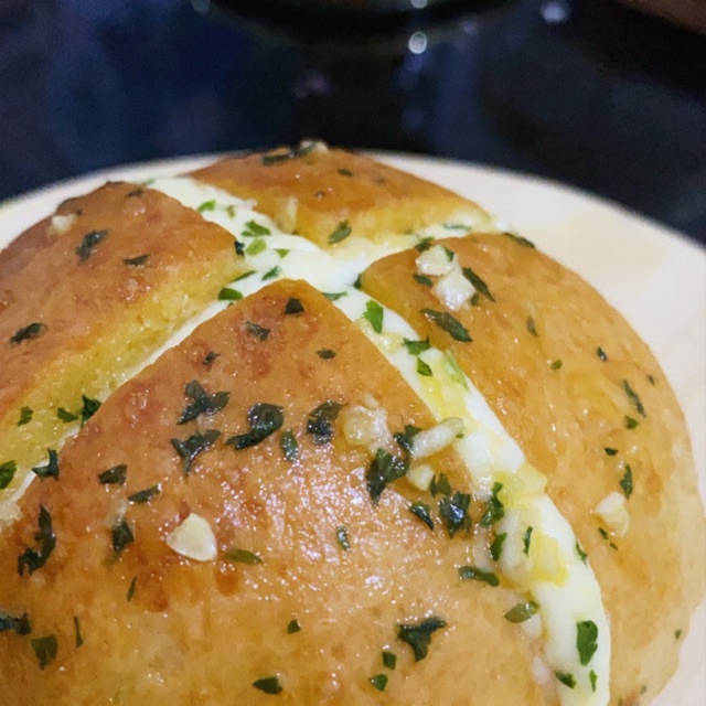 

Korean Garlic Cheese Bread Standar Size