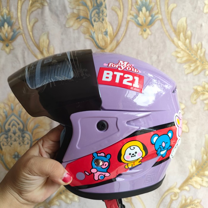 HELM BTS ANAK ANAK USIA 3 TAHUN SAMPAI 8 TAHUN