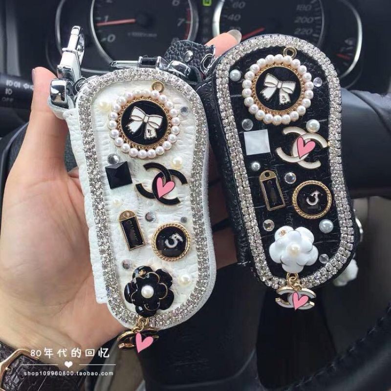 DOMPET KOTAK // Gantungan Kunci Mobil DAD crown canel bling blink impor kulit DOMPET KUNCI OVAL MOBIL STNK chanel set BAHAN KULIT SINTETIS PREMIUM