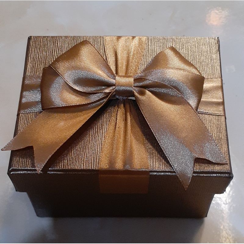 BOX CANTIK SPECIAL HARDBOX KOTAK HADIAH HAMPERS COKLAT GOLD Bisa Custom Ukuran dan Warna