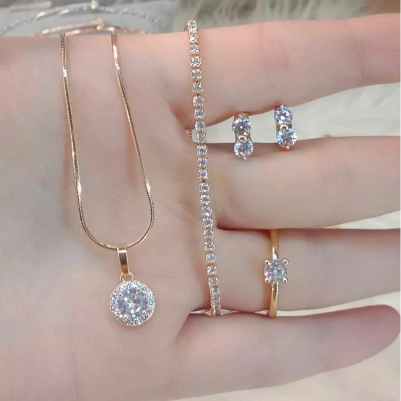 Satu Set Perhiasan Titanium, MEWAH &amp; ELEGAN, Kalung, Anting, Cincin, Gelang Wanita Anti Karat, Anti Alergi, Tahan lama, JAMIN 100% Kualitasnya, JAMIN REAL PIC, COD Gratis Ongkir, Set Aksesoris Wanita isi 4 Gold