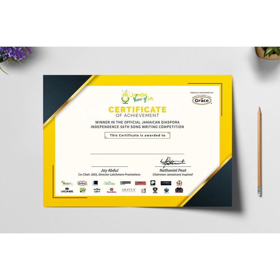 

CETAK SERTIFIKAT / CERTIFICATE A4 - BW / LINEN / ART CARTOON - BW