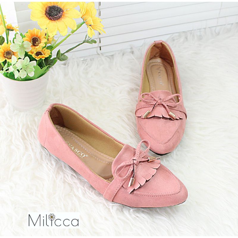 Milicca Sepatu Flat Kasual Krilise