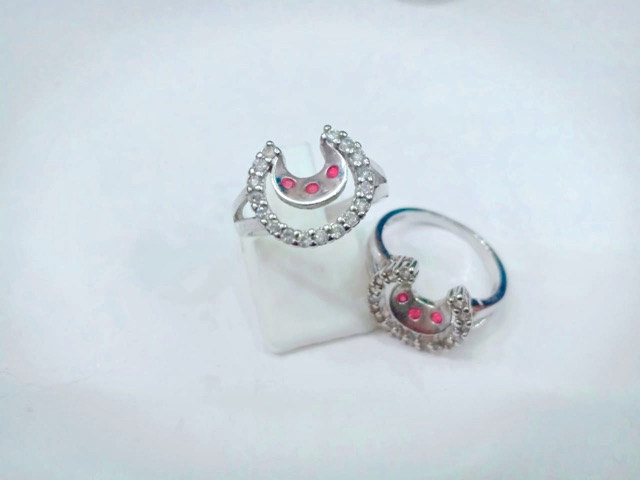 Cincin wanita , yaxiya , xuping , lapis emas putih