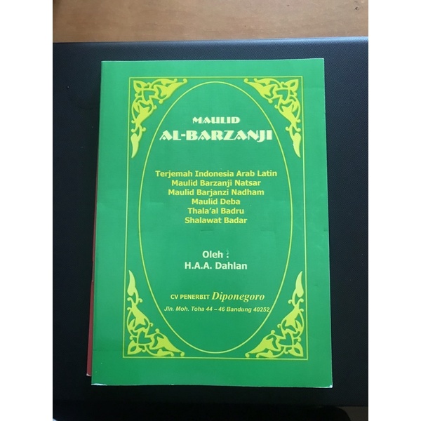 Maulid al barzanji terjemah dan latin hvs uk 15X21 cm /diponegoro
