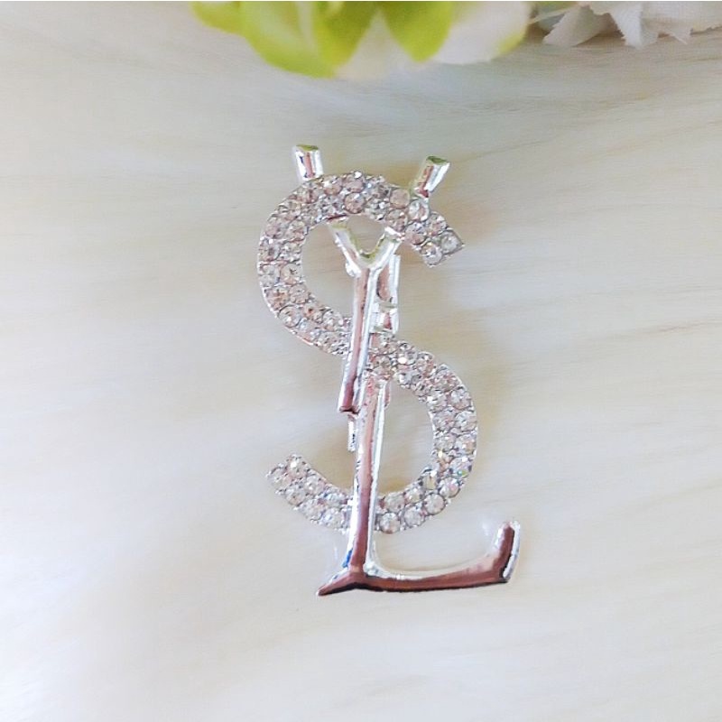 Bros B/bross signature branded /brooch button/Bros hijab buttonscarves Athar shop scarves murah-YL SILVER