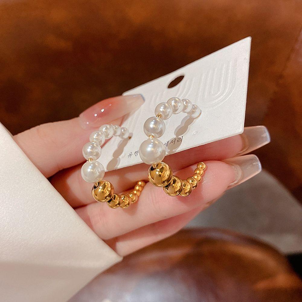 NEEDWAY Needway Wanita Menjuntai Anting Elegan Gaya Vintage Mutiara Aksesoris Perhiasan Bentuk C Lady Fashion Hoop Earrings