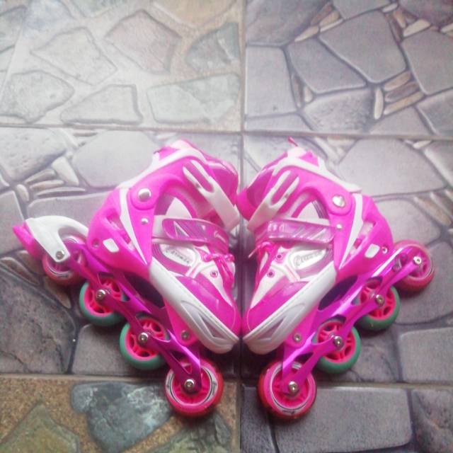  Sepatu  Roda  Anak Remaja Dewasa  Inline Roller Skate 