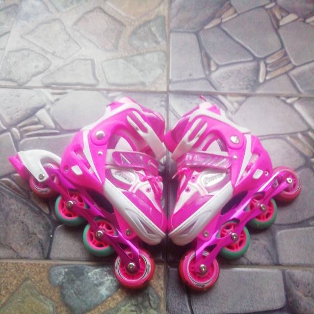  Sepatu  Roda Anak Remaja  Dewasa Inline Roller Skate 