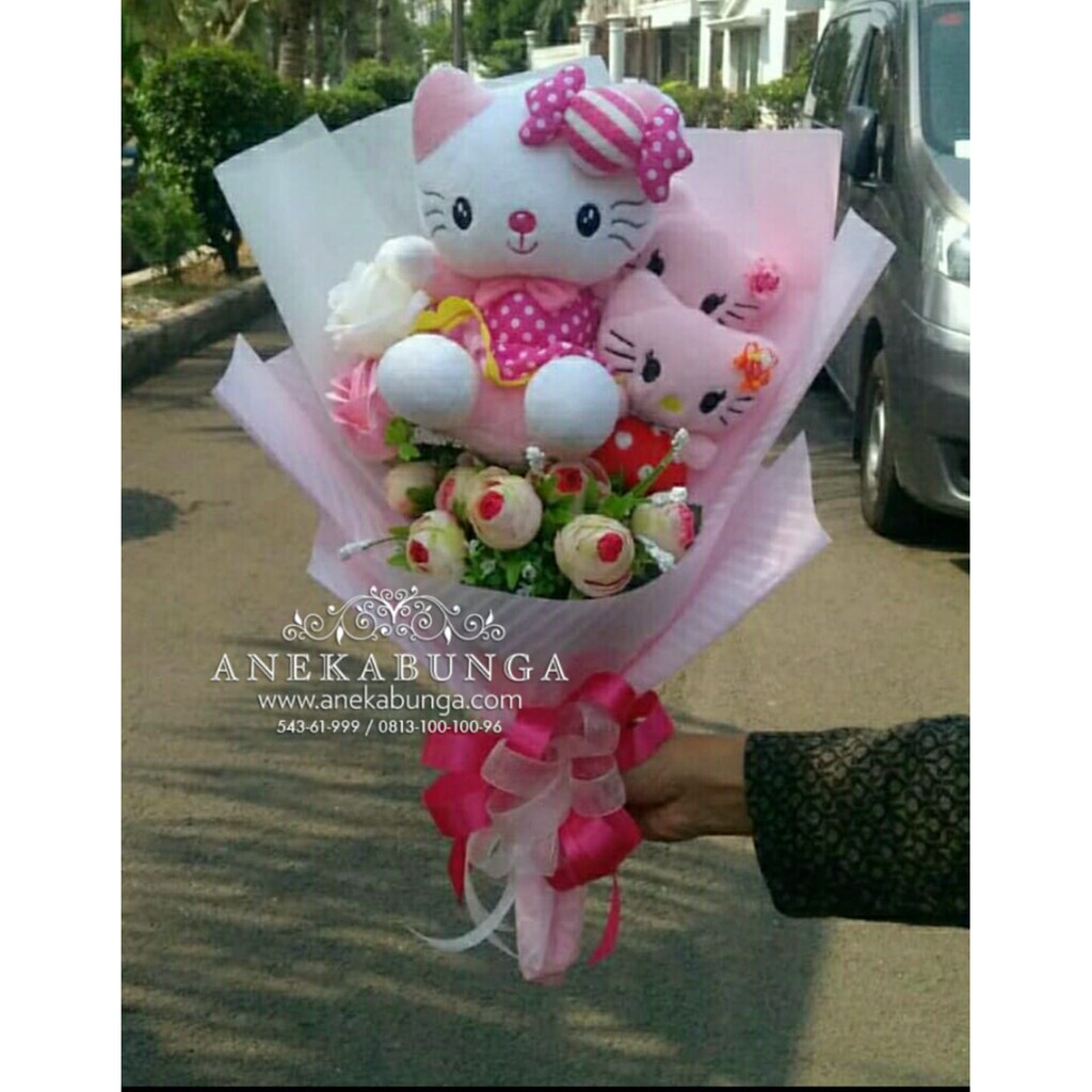 Buket Bunga Mawar Plastik Boneka Hello Kitty Artificial Bouquet Flower Bucket Ulang Tahun Wisuda Box Shopee Indonesia