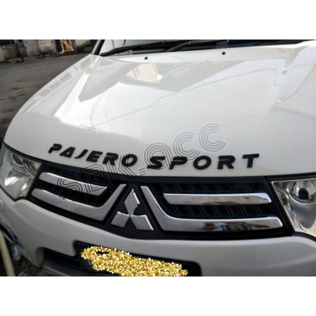 Jual Engine Hood Emblem Pajero Sport Hitam Doff / Logo Kap Mesin Pajero