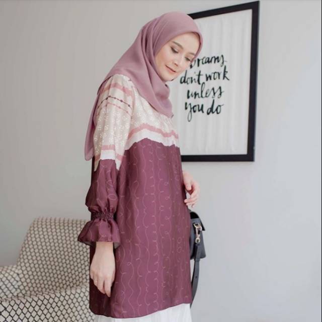 Negri blouse by vanilla hijab