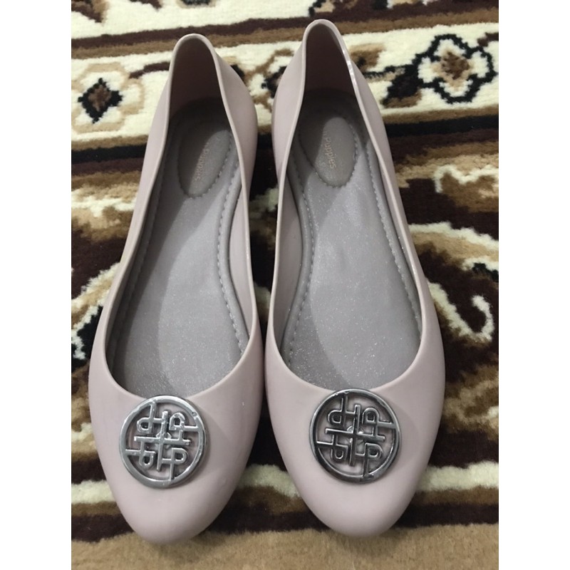Preloved Sepatu Flat Shoes Hush Puppies Emilia