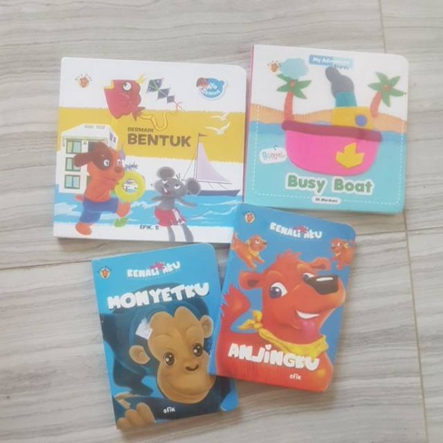 

Buku palet hard book