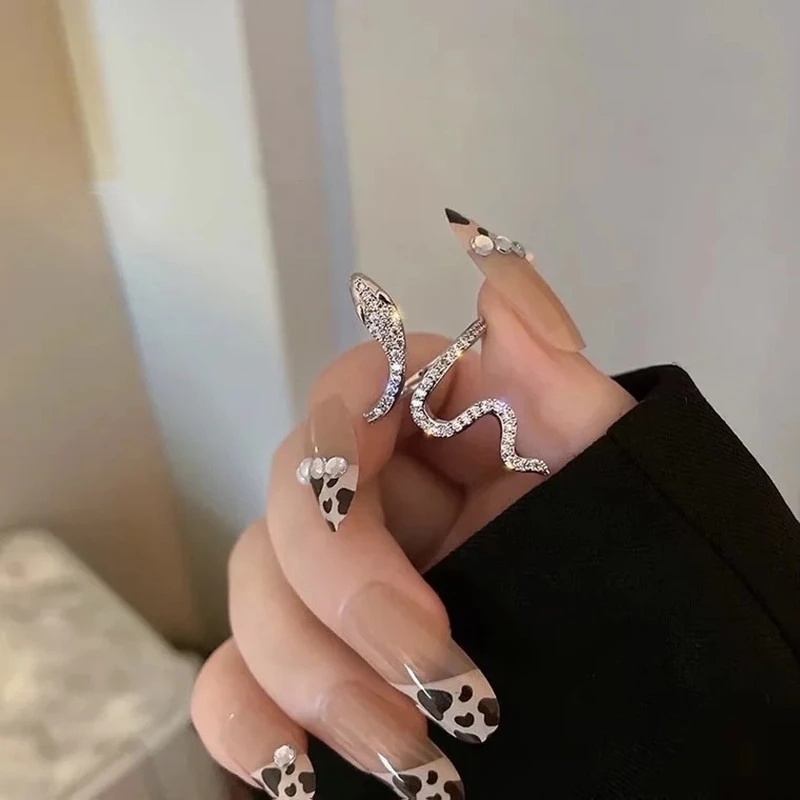 Cincin Model Terbuka Desain Ular Bahan Alloy Gaya Korea Untuk Wanita