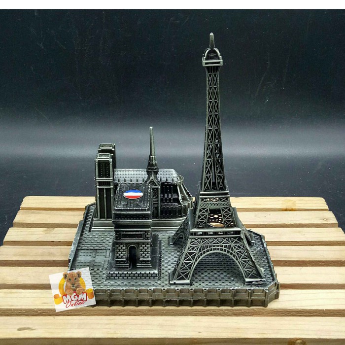 Pajangan Miniatur 3in1 Arc De Triomphe &amp; Notre Dame &amp; Eiffel Tower