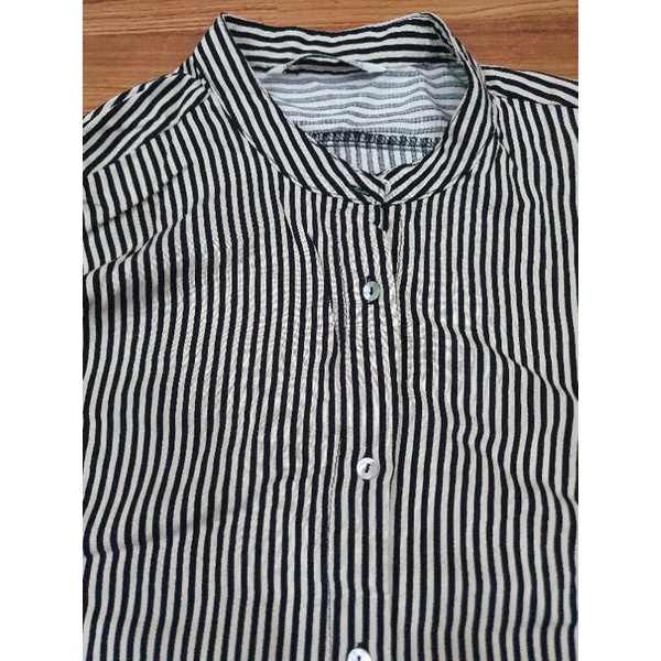Stradivarius Kemeja, Salur Hitam, size S