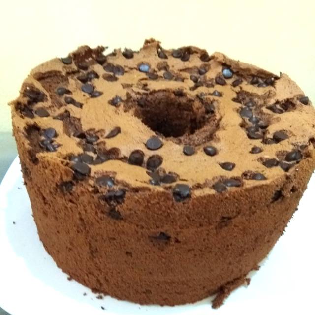 

Nom nom chocolate chiffon cake
