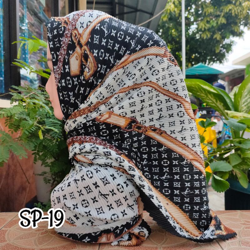 SEGIEMPAT PLISKET MOTIF / JILBAB SEGIEMPAT PLISKET / SEGIEMPAT VOAL / SEGI EMPAT PLISKET / VOAL MOTIF / JILBAB PLISKET-Sp-19