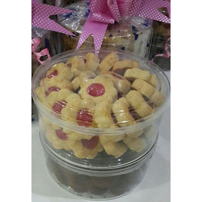 

HOT SALE Parcel lebaran kue nastar kue kering bandung Terjamin