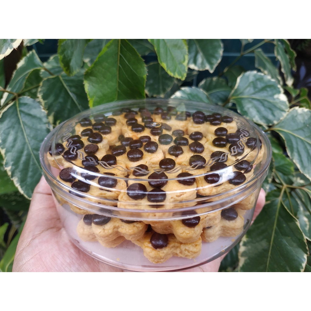 

Kue Choco Chips Kemasan 250gr