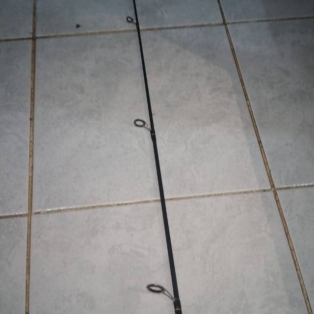 Atasan joran carbon sutet, pancing