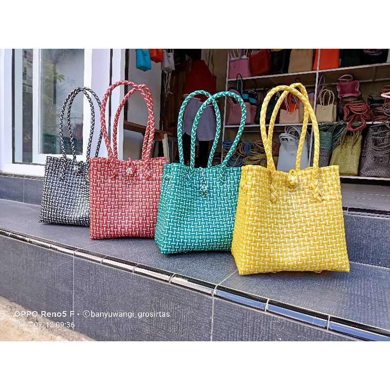 tas jali size S/tas anyaman jali/tas anyaman plastik/tas jali premium/tas jali anyaman/tas anyaman