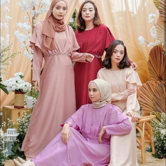 HUMAIRA DRESS