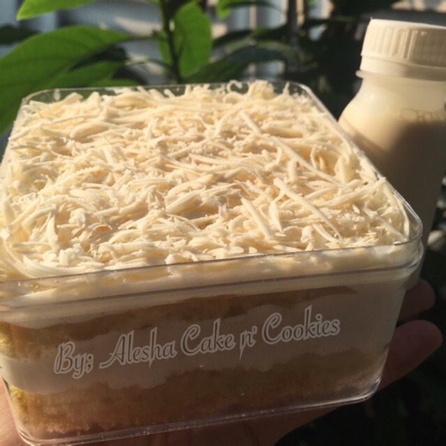 

Dessert box (Milk Bath)