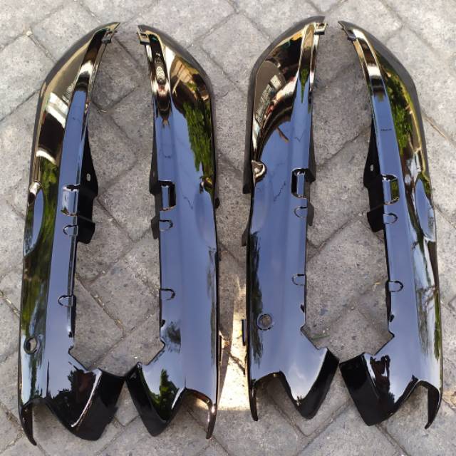 Cover body samping astrea grand bulus