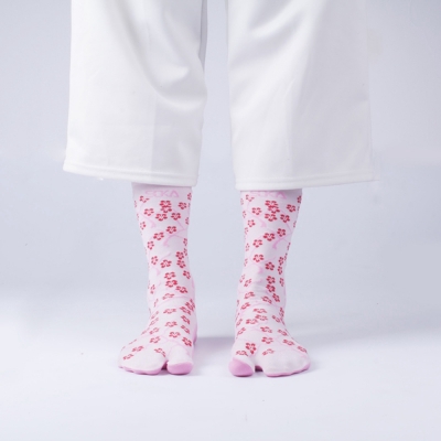 Kaos Kaki Wanita Murah / SOKA Sock Essentials Motif SAKURA / Kaos Kaki Jempol Muslimah Panjang